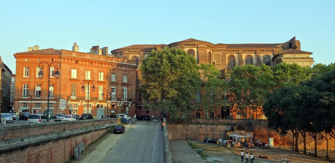 Le Bayard Jaune - Parking & Gare Sncf Toulouse Exterior foto